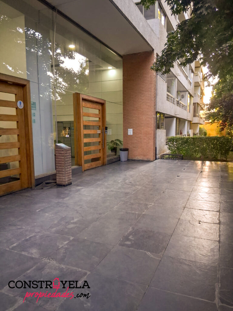 Departamento en venta Ñuñoa Santiago — piso 7, remodelado, condominio full