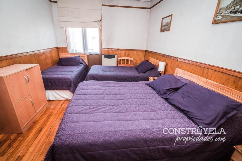 Hostal en Venta — Punta Arenas | Negocio en Marcha | 8 Hab. | 205 m² | UF 11.500